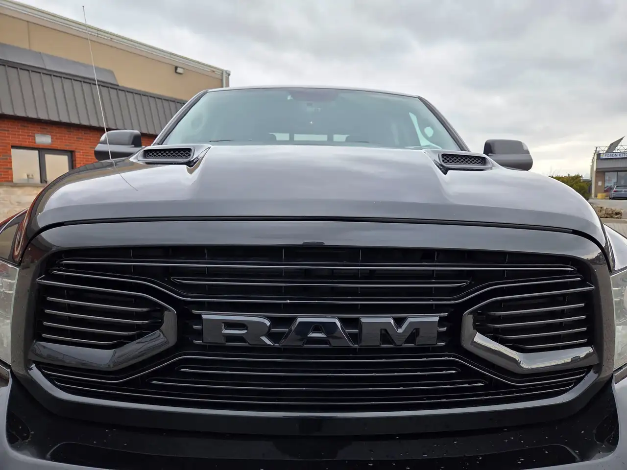 RAM 1500 photo RAM 1500