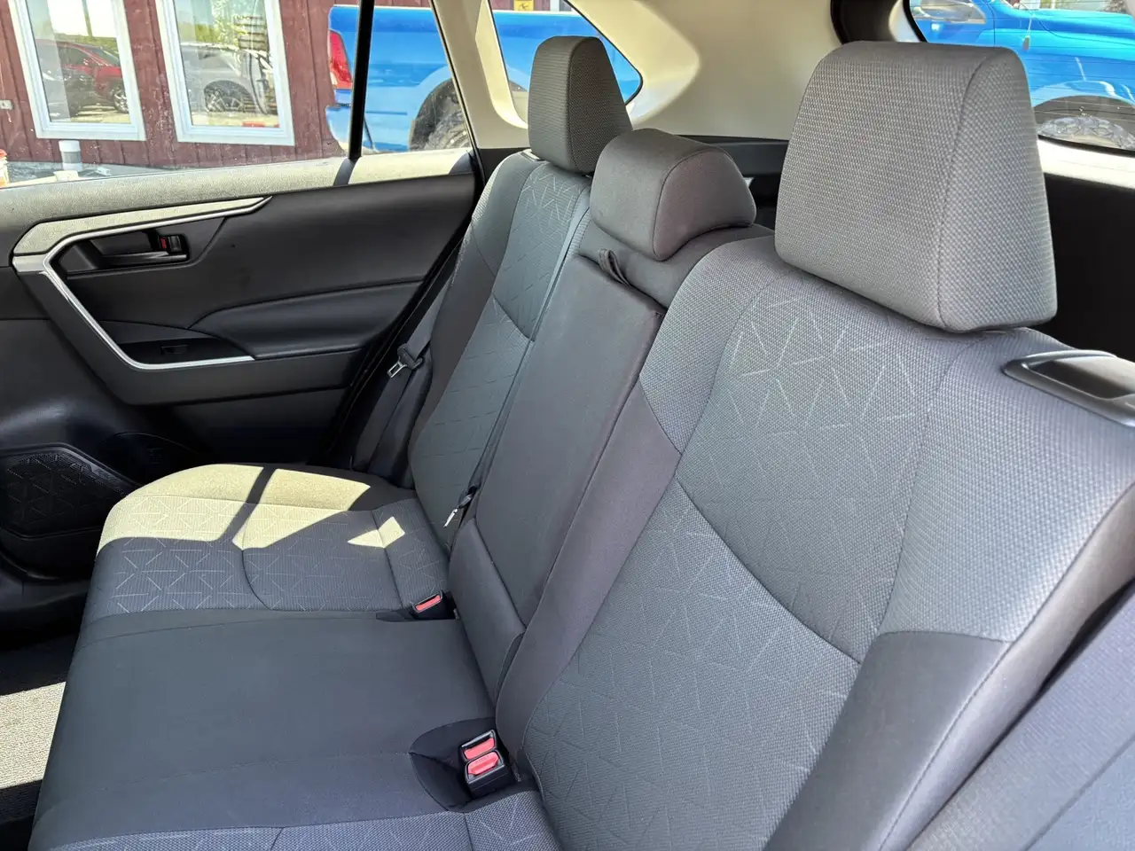 Toyota RAV 4 photo Toyota RAV 4