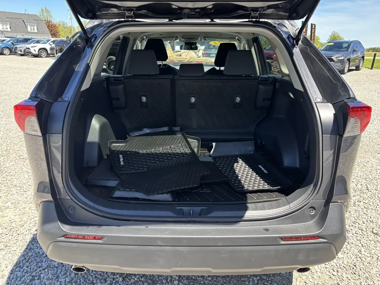 Toyota RAV 4 photo Toyota RAV 4