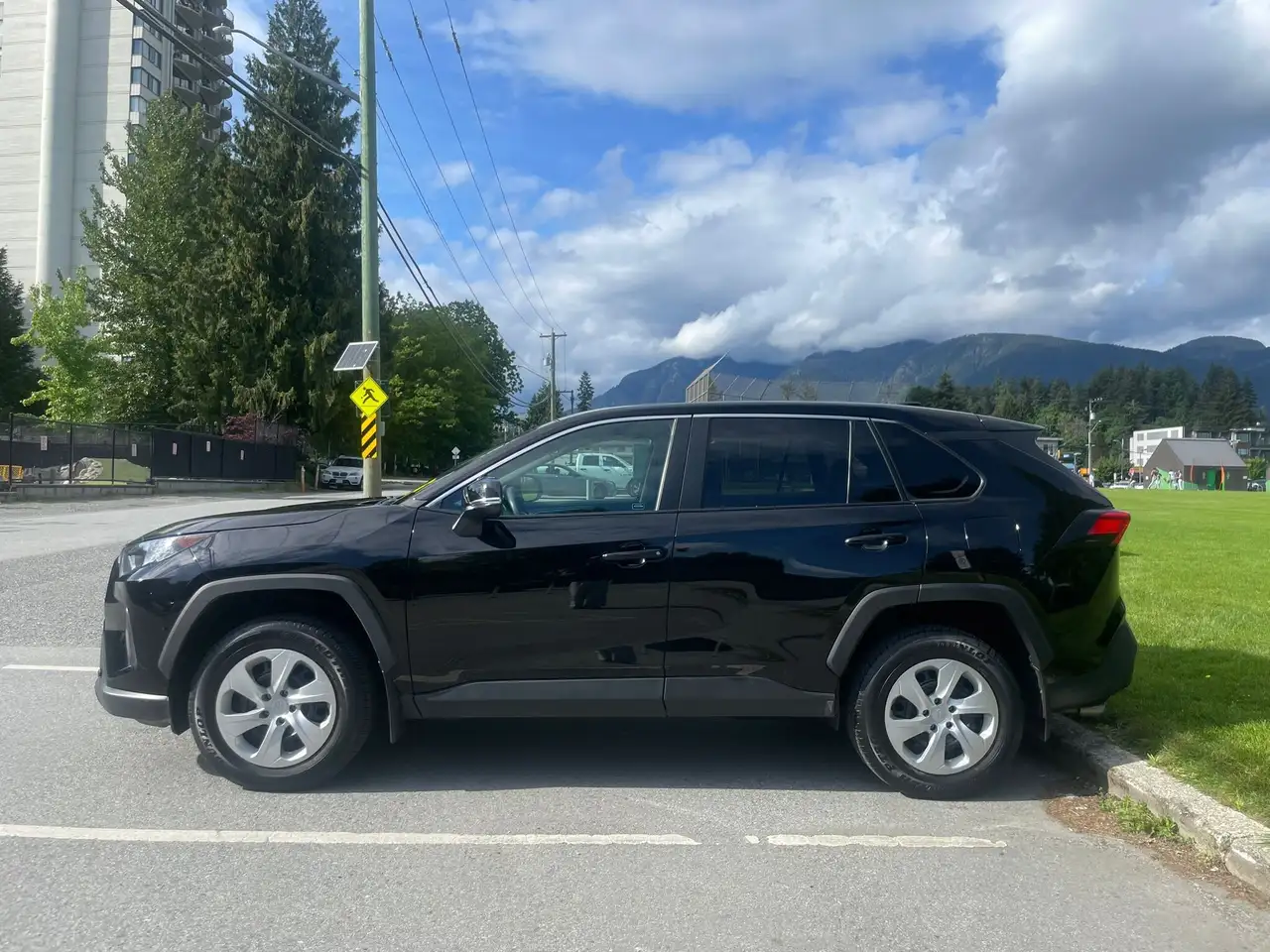Toyota RAV 4 photo Toyota RAV 4