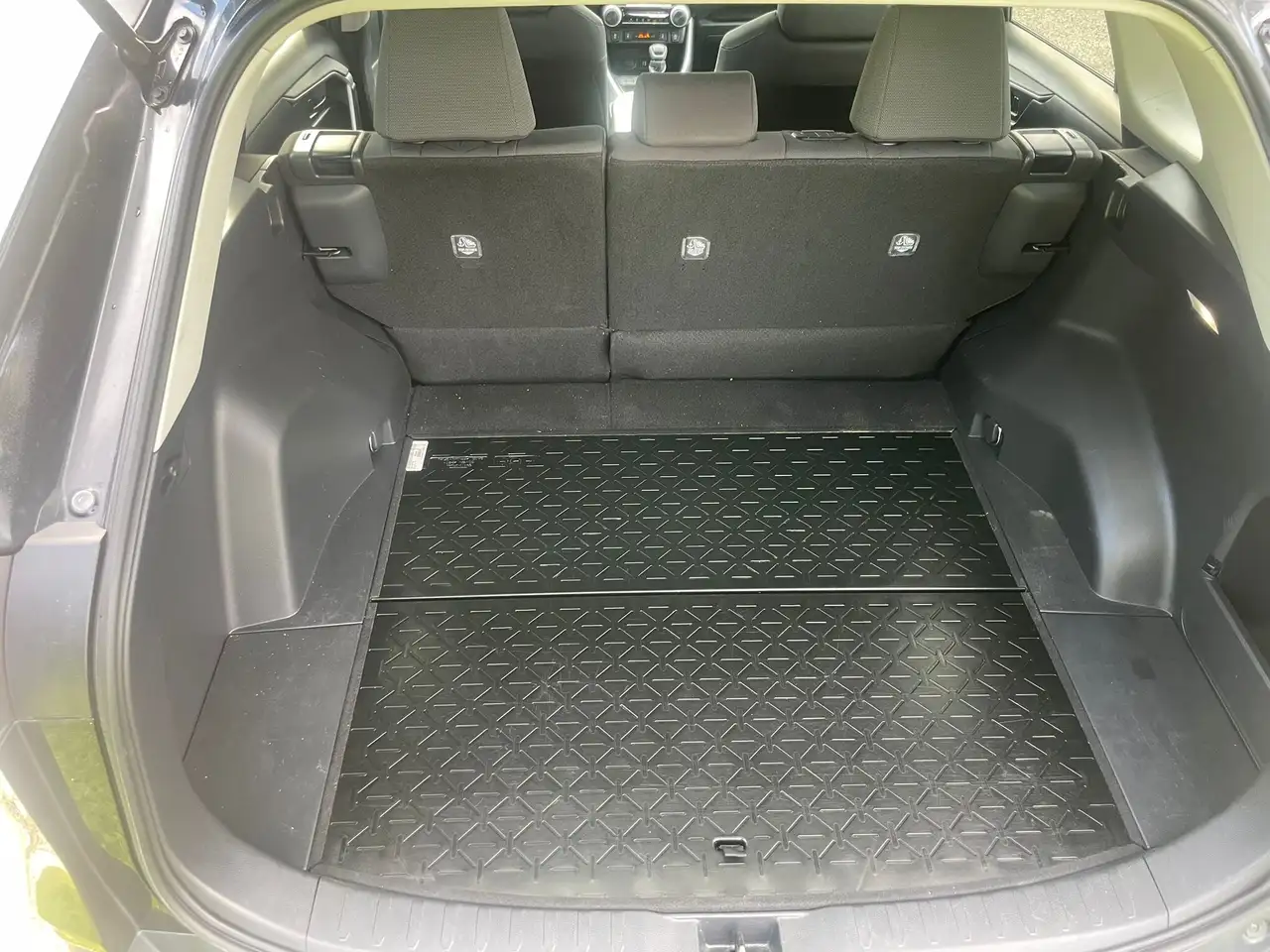 Toyota RAV 4 photo Toyota RAV 4