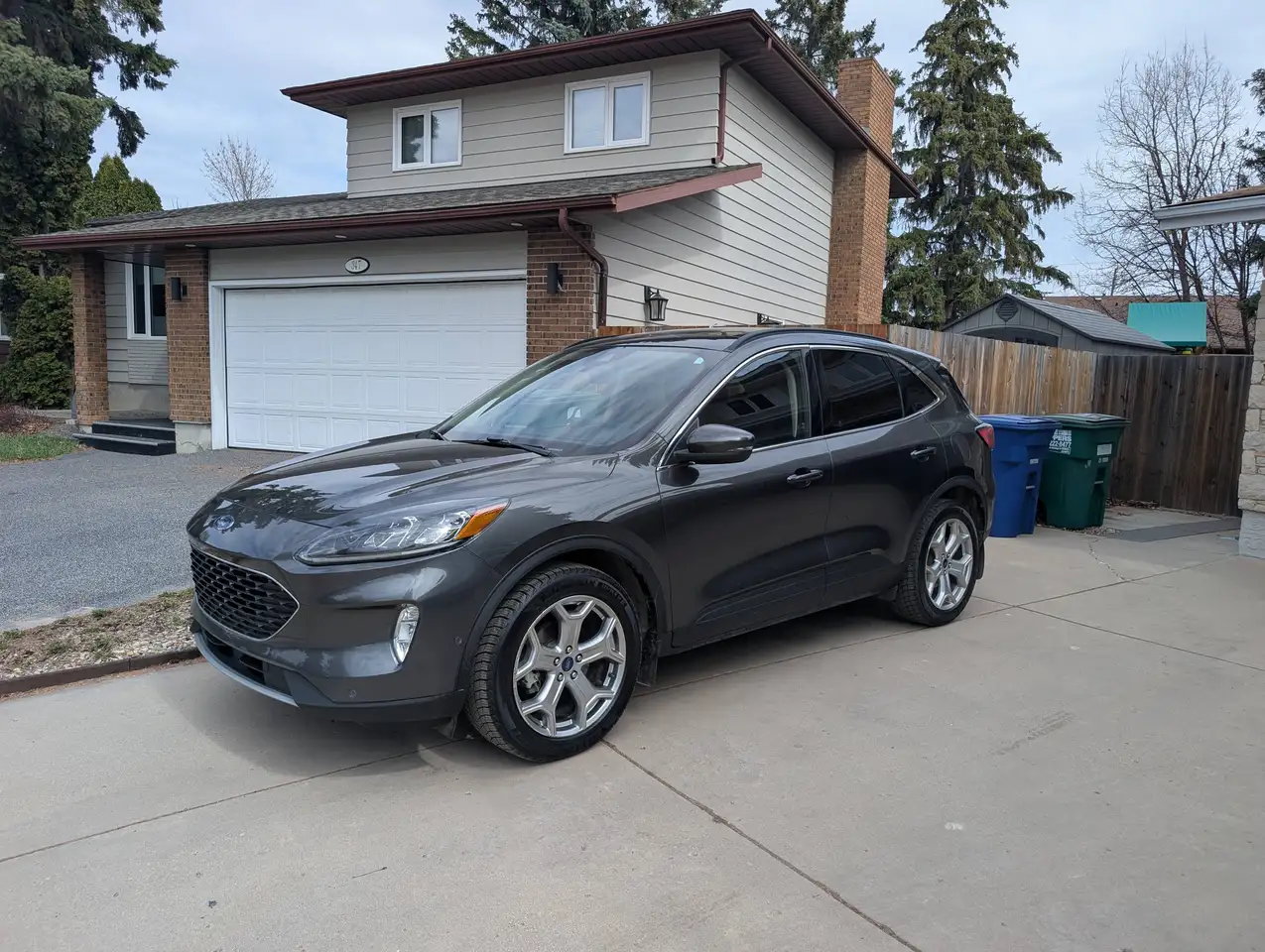 2020 Ford Escape