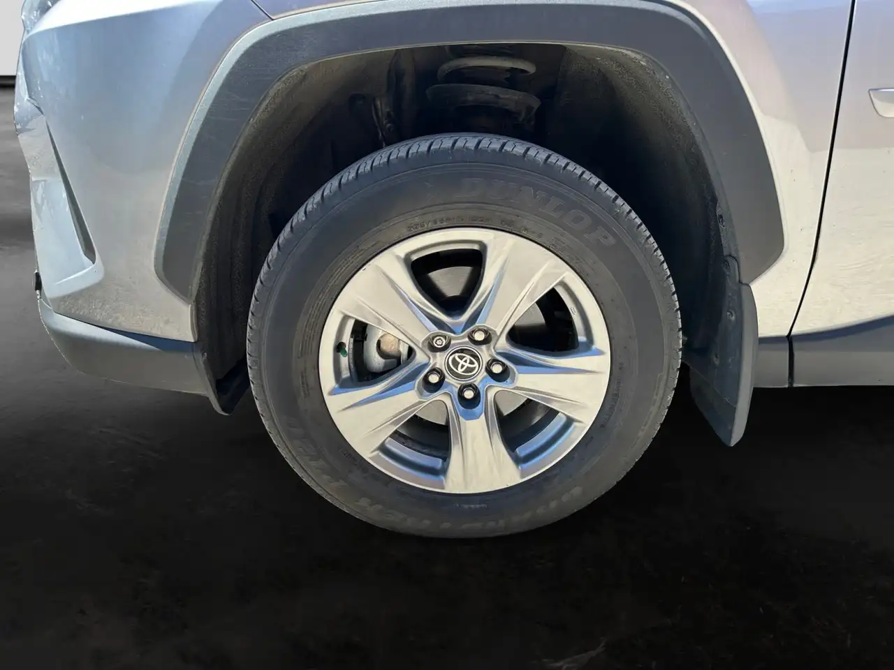 Toyota RAV 4 снимка Toyota RAV 4