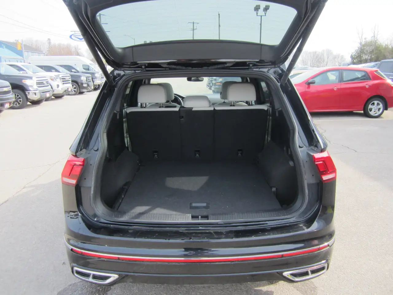 Volkswagen Tiguan снимка Volkswagen Tiguan