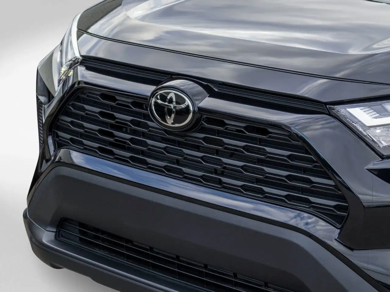 Toyota RAV 4 photo Toyota RAV 4