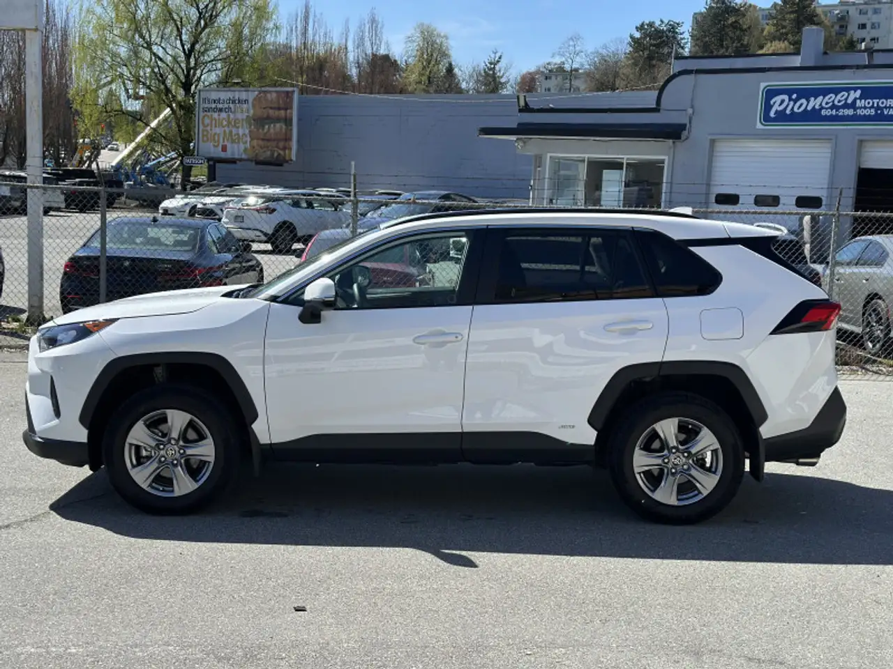 Toyota RAV 4 снимка Toyota RAV 4
