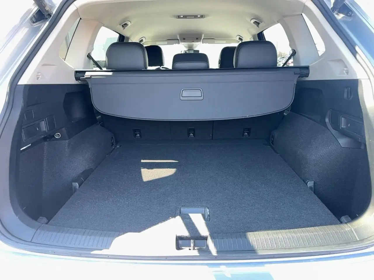 Volkswagen Tiguan снимка Volkswagen Tiguan