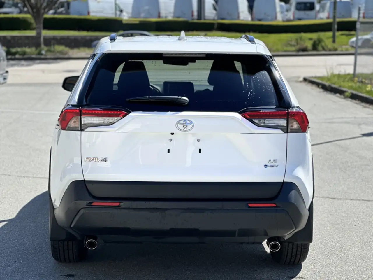 Toyota RAV 4 снимка Toyota RAV 4