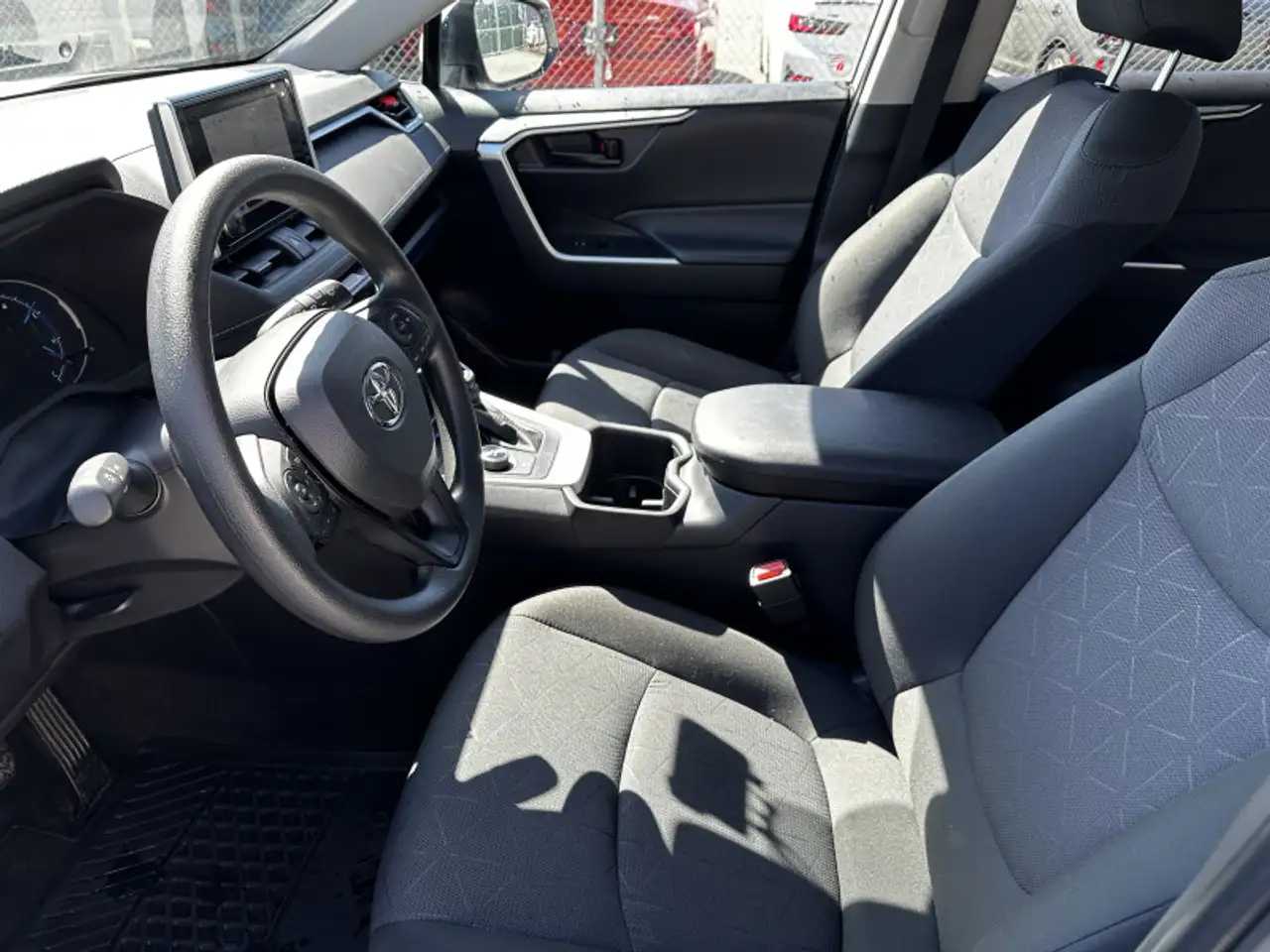 Toyota RAV 4 снимка Toyota RAV 4