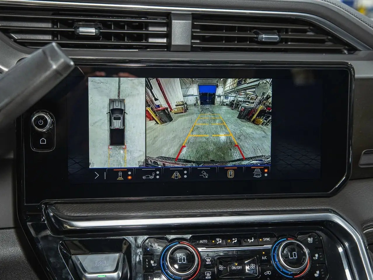 GMC Sierra 2500HD снимка GMC Sierra 2500HD