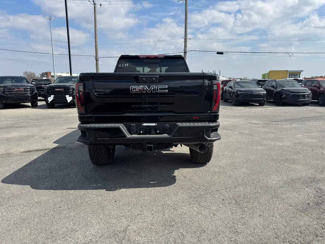 GMC Sierra 2500HD снимка GMC Sierra 2500HD