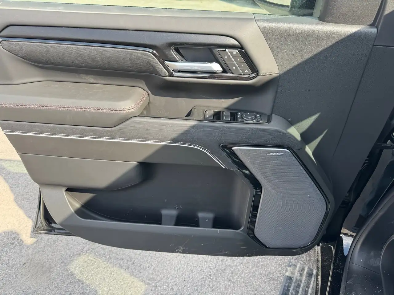GMC Sierra 2500HD снимка GMC Sierra 2500HD