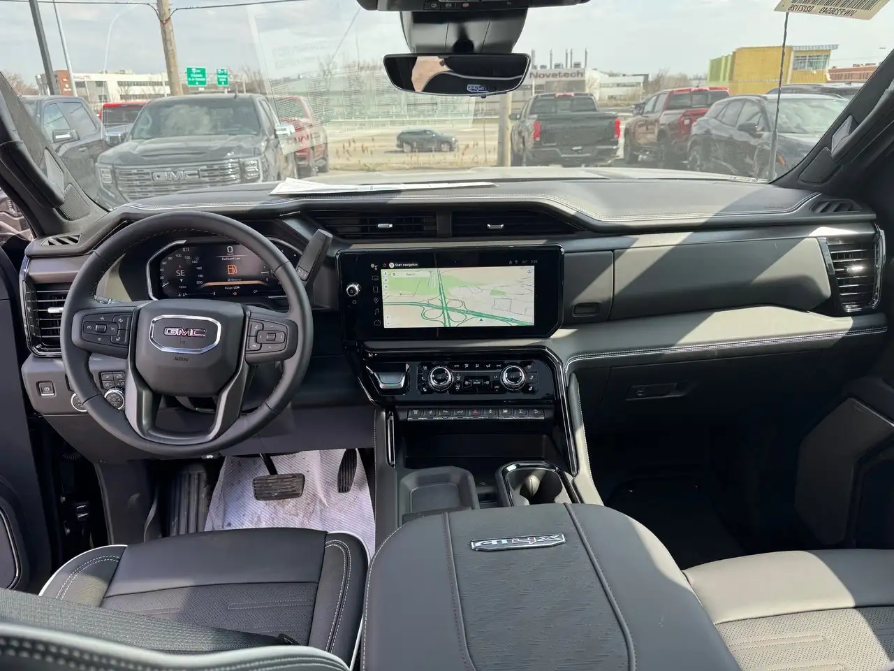 GMC Sierra 2500HD снимка GMC Sierra 2500HD