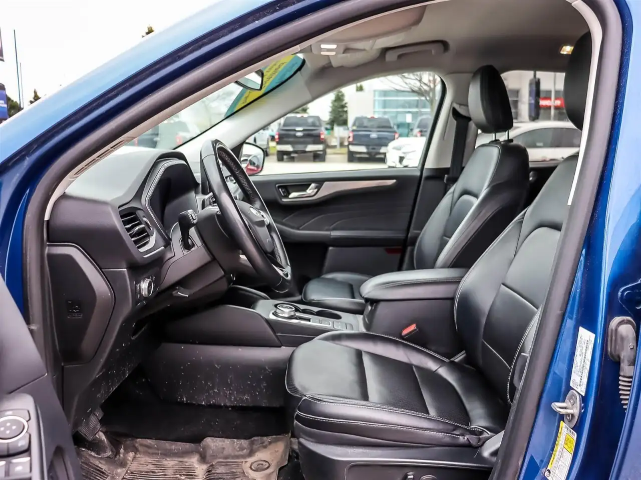 Ford Escape снимка Ford Escape