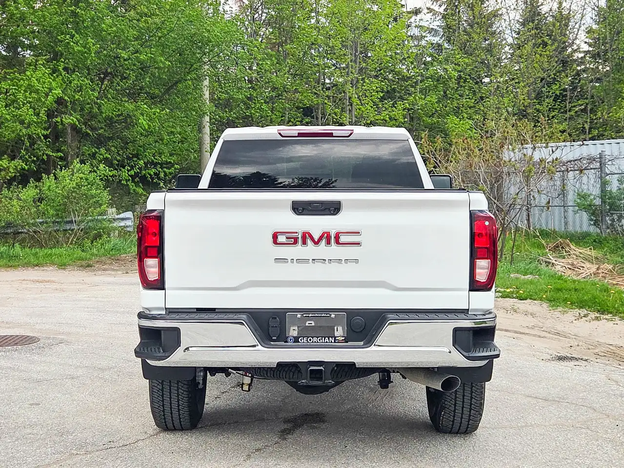 GMC Sierra 2500HD снимка GMC Sierra 2500HD