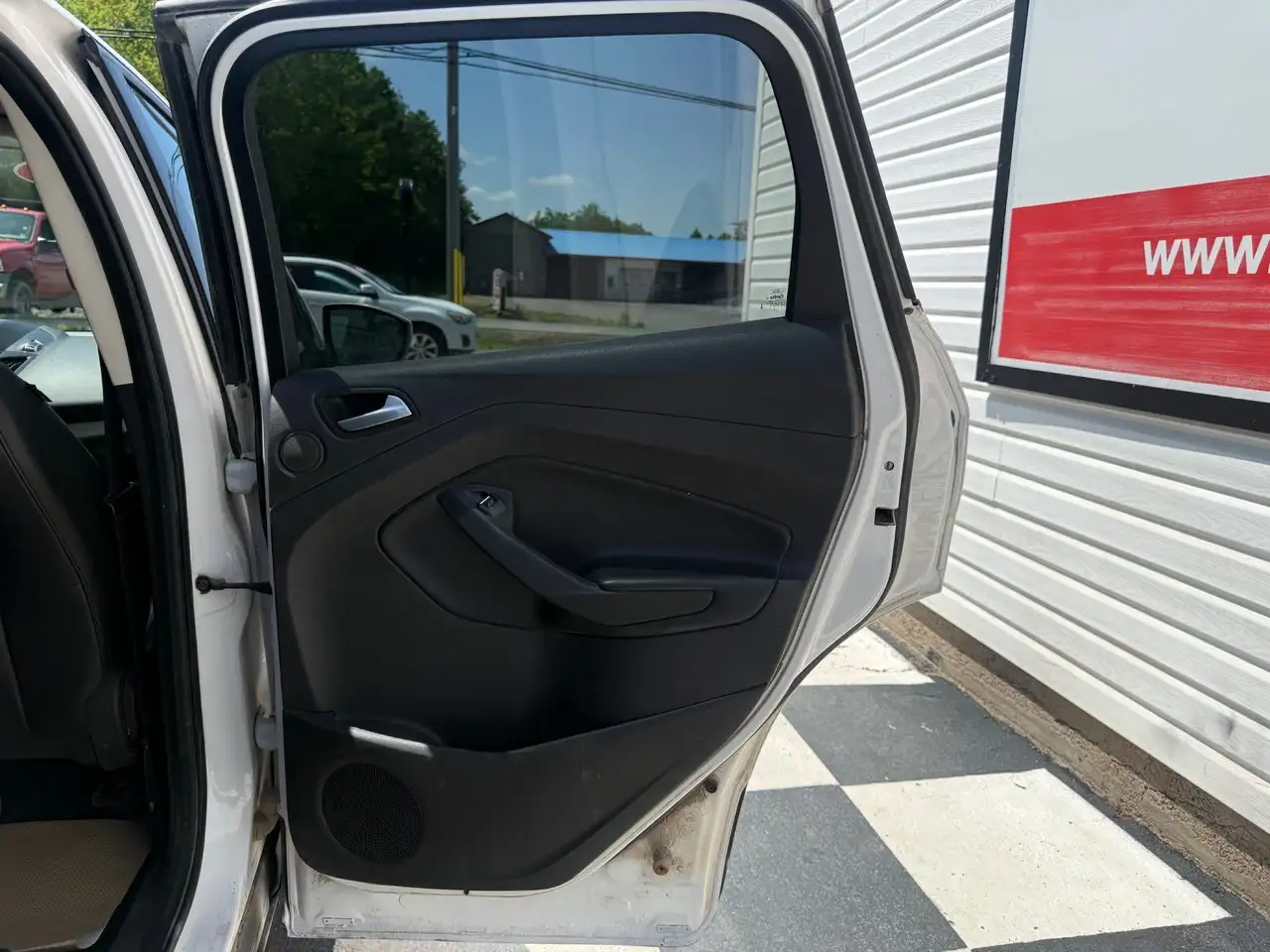Ford Escape photo Ford Escape