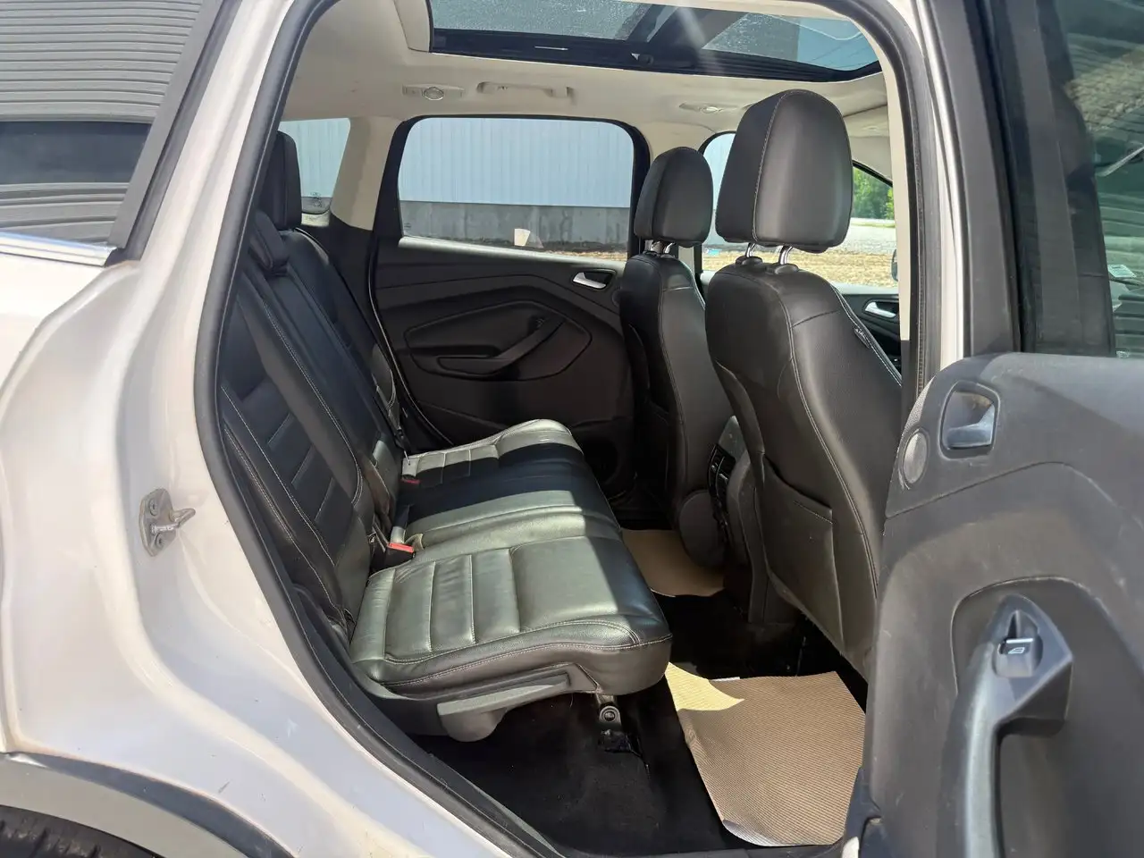Ford Escape photo Ford Escape