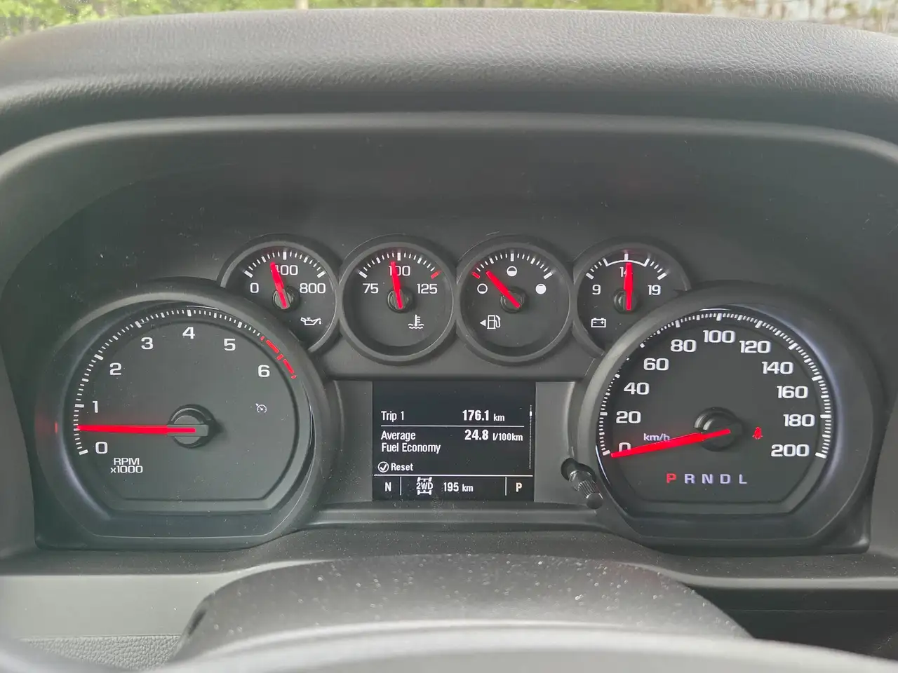 GMC Sierra 2500HD снимка GMC Sierra 2500HD
