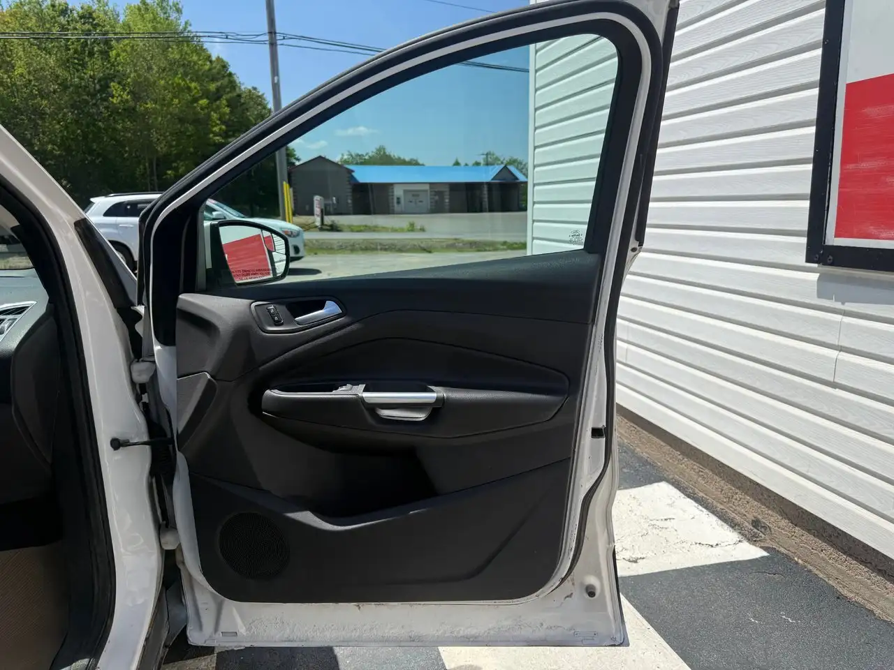 Ford Escape photo Ford Escape