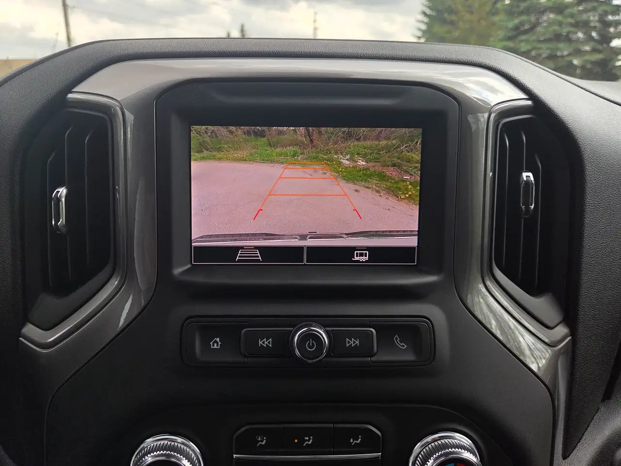 GMC Sierra 2500HD снимка GMC Sierra 2500HD