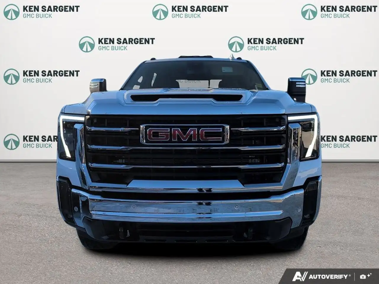 GMC Sierra 2500HD снимка GMC Sierra 2500HD