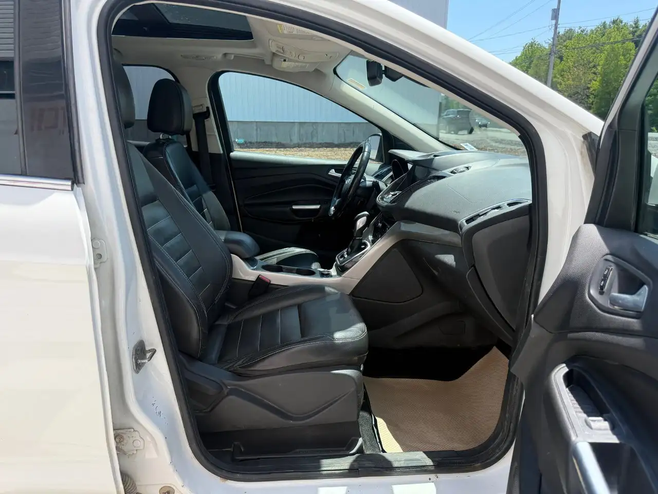 Ford Escape photo Ford Escape