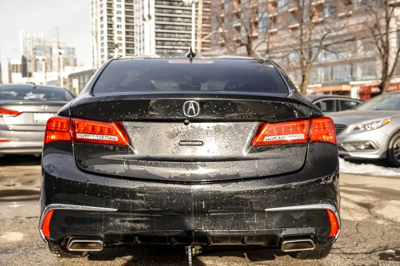 Acura TLX снимка Acura TLX