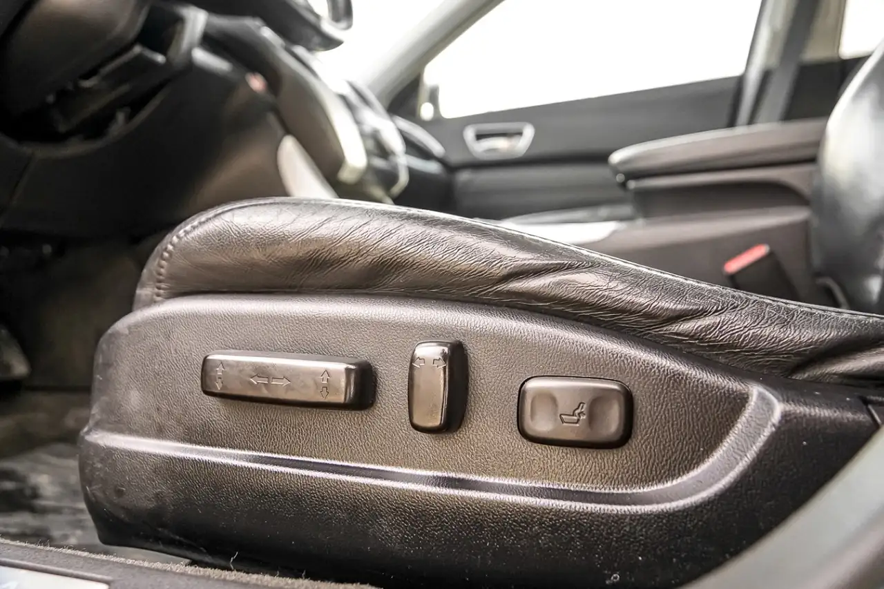Acura TLX снимка Acura TLX