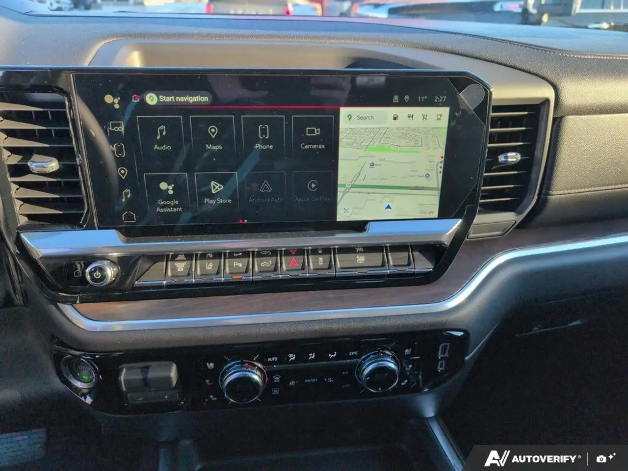 GMC Sierra 2500HD снимка GMC Sierra 2500HD