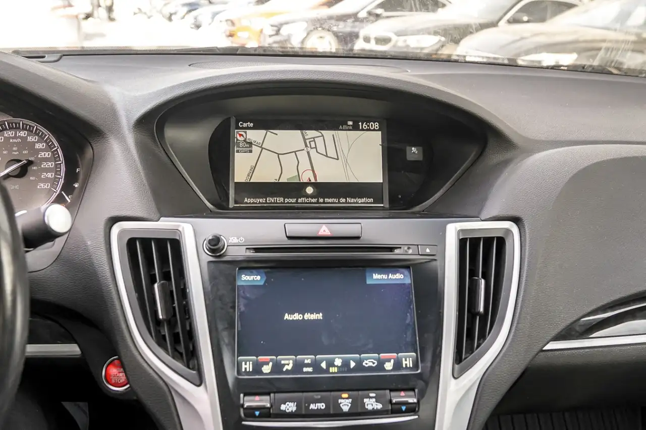 Acura TLX снимка Acura TLX