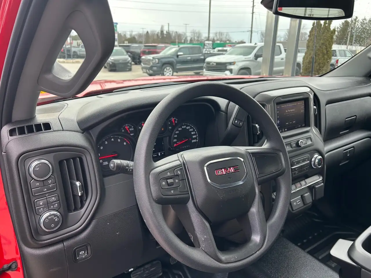 GMC Sierra 2500HD снимка GMC Sierra 2500HD