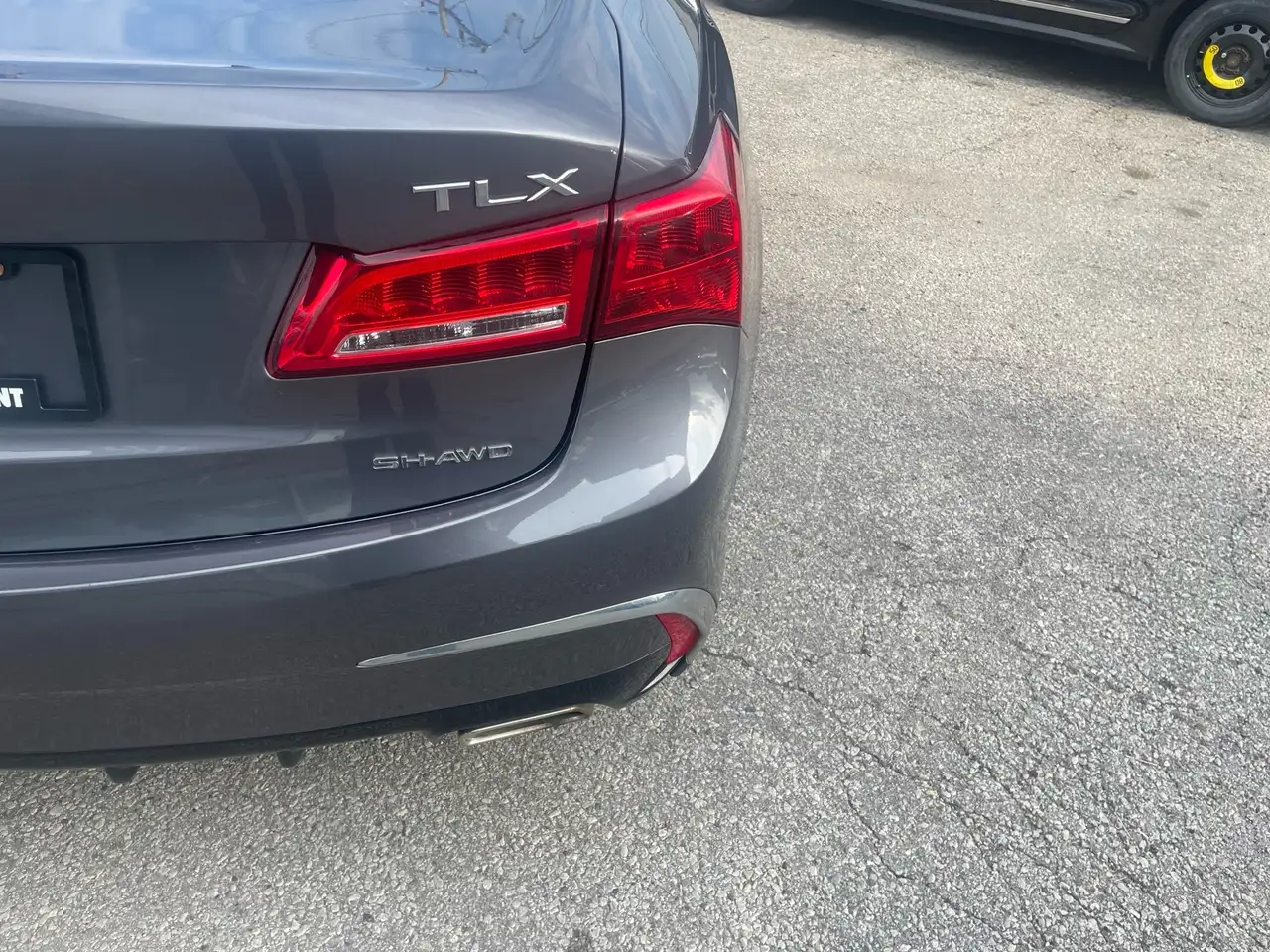 Acura TLX снимка Acura TLX