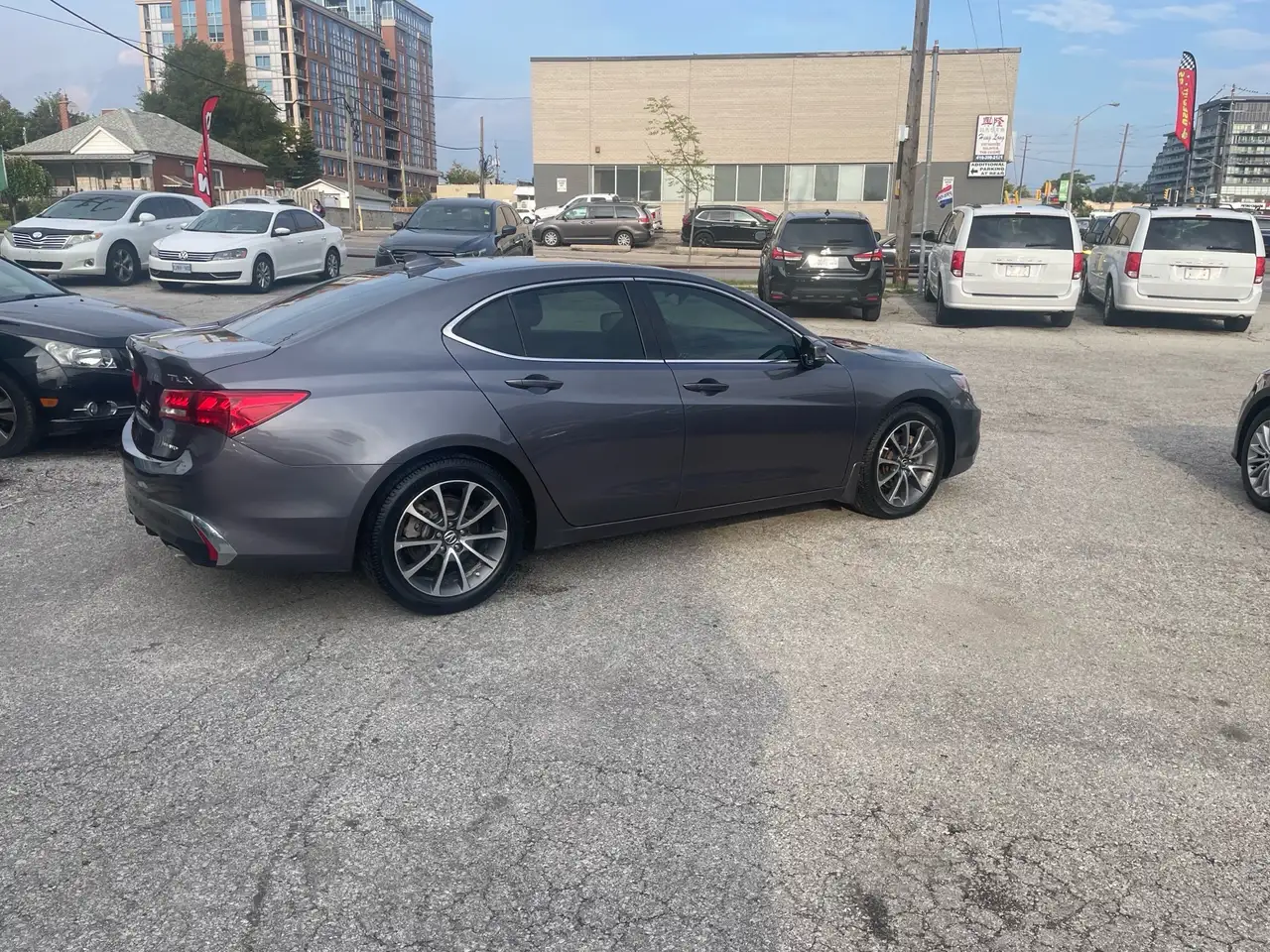 Acura TLX снимка Acura TLX