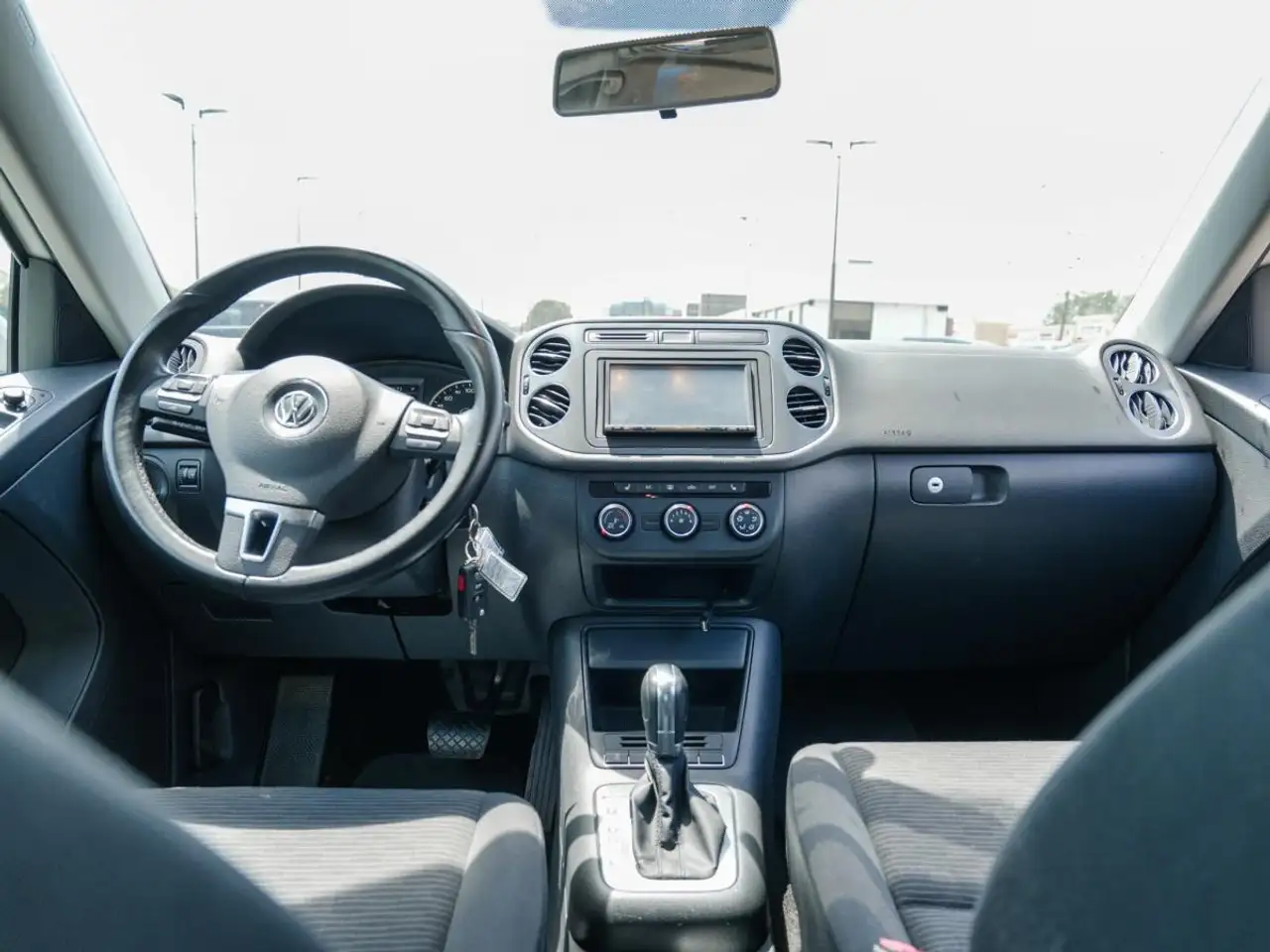 Volkswagen Tiguan снимка Volkswagen Tiguan