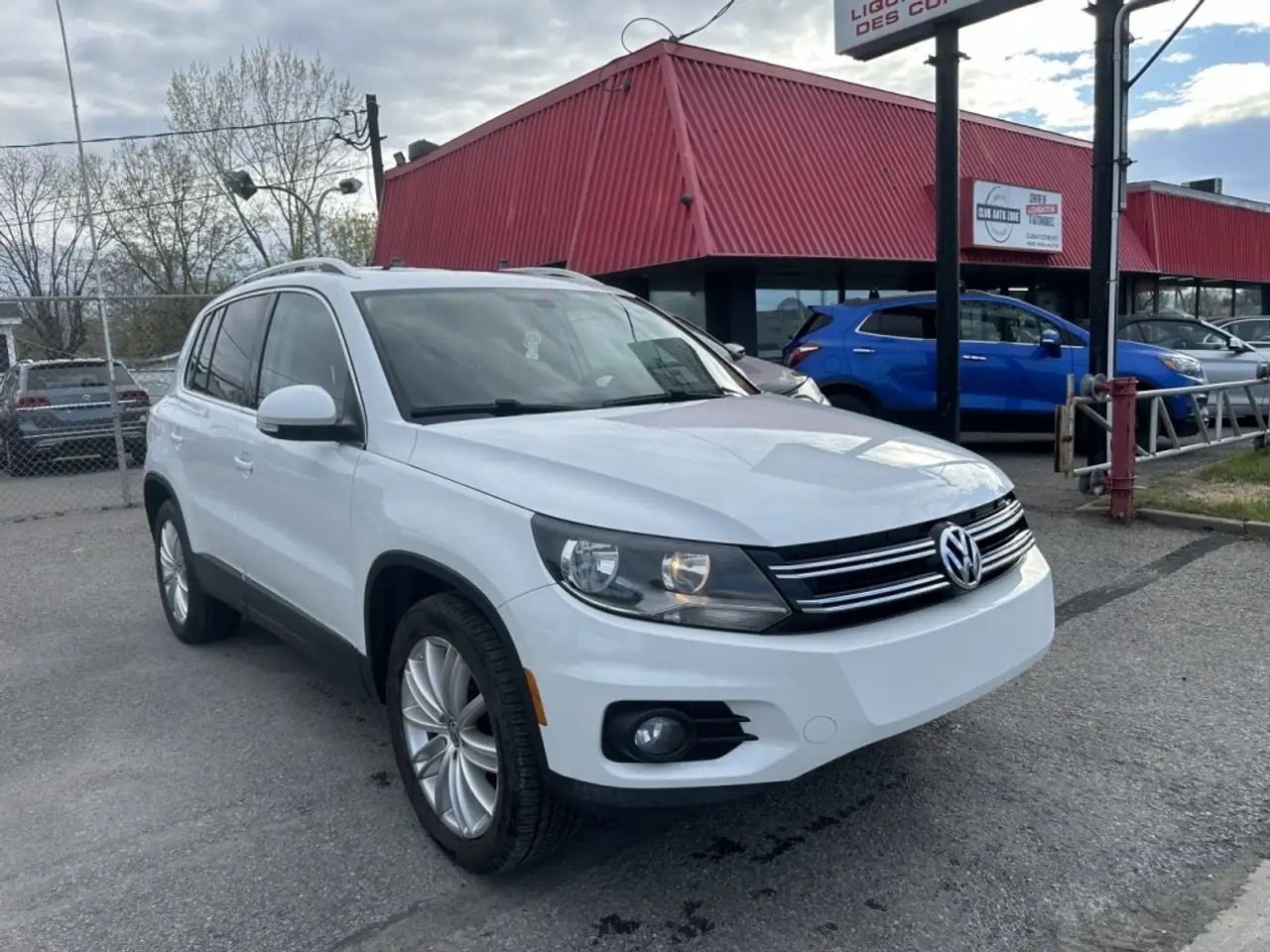 Volkswagen Tiguan снимка Volkswagen Tiguan