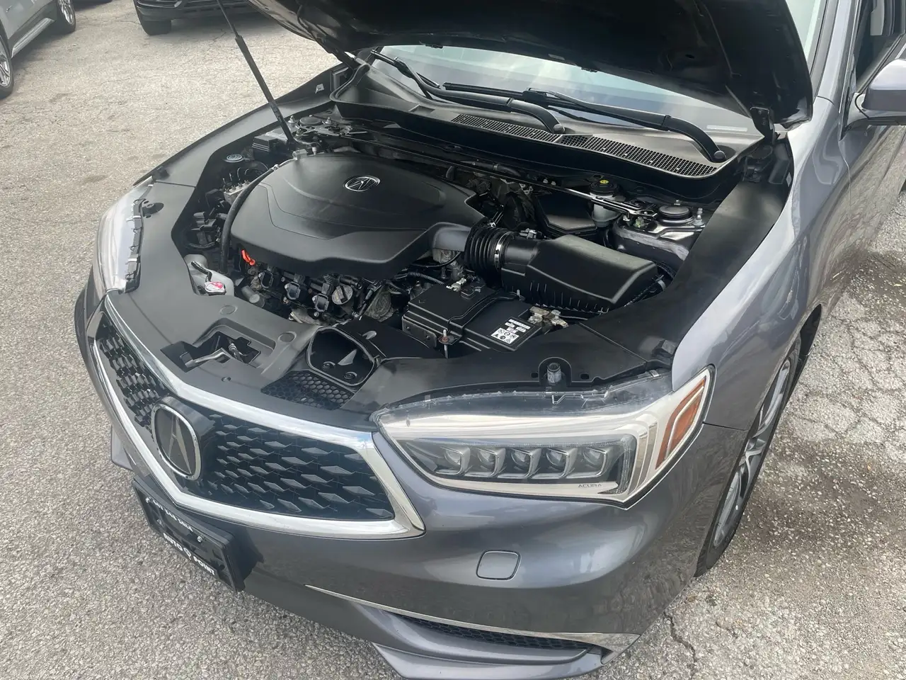 Acura TLX снимка Acura TLX