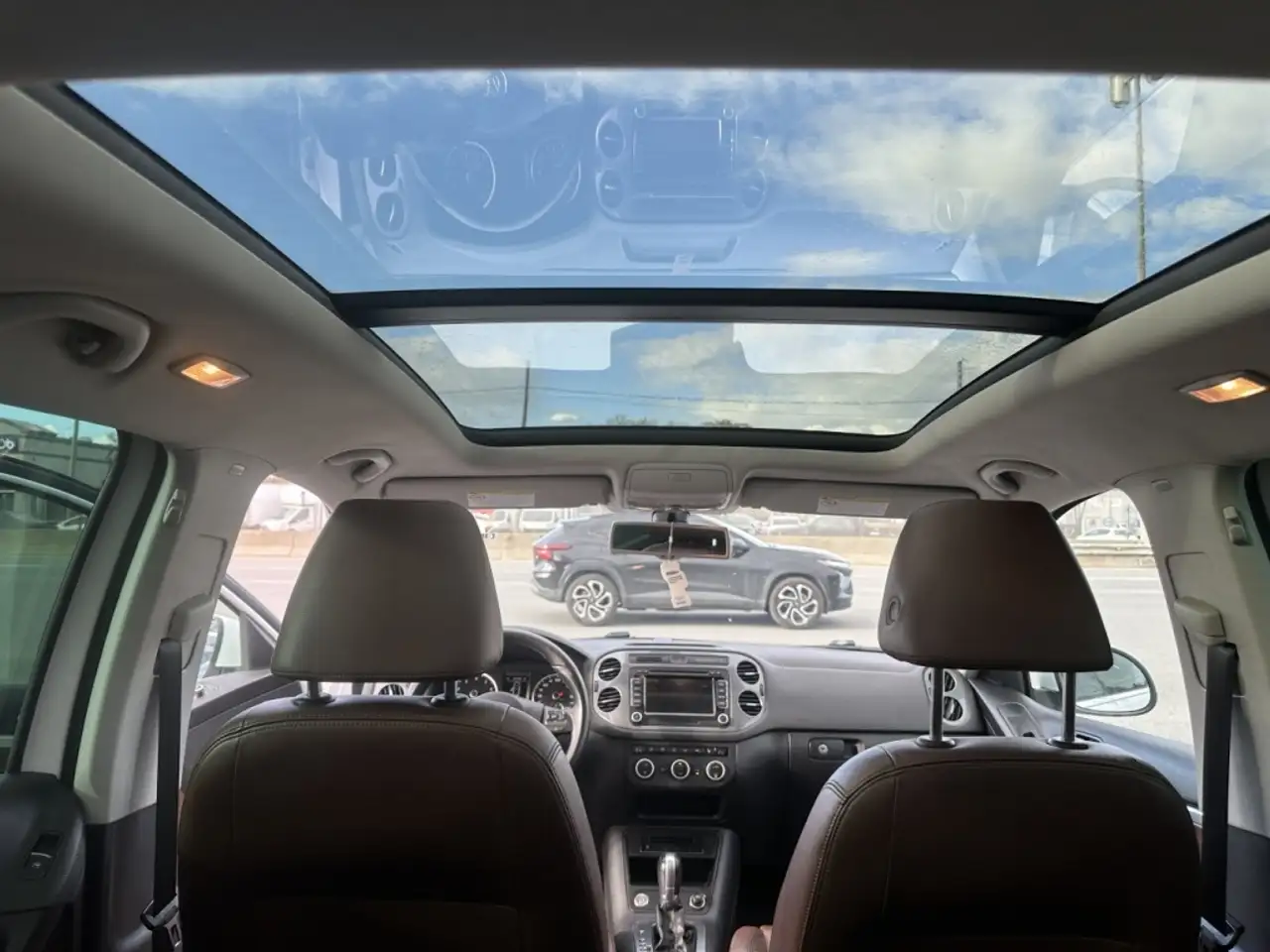 Volkswagen Tiguan снимка Volkswagen Tiguan