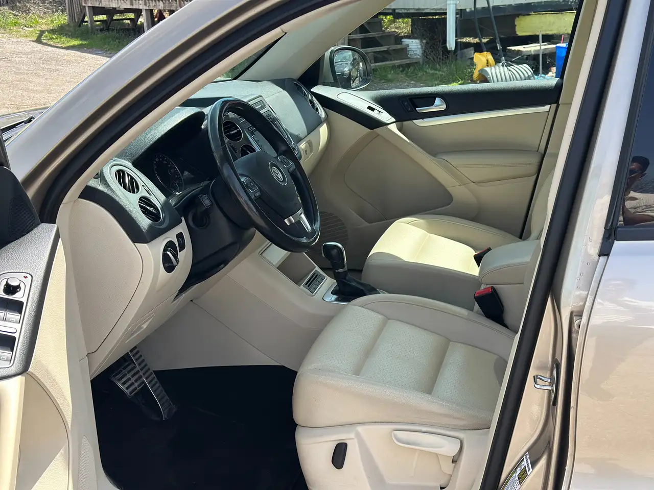 Volkswagen Tiguan снимка Volkswagen Tiguan