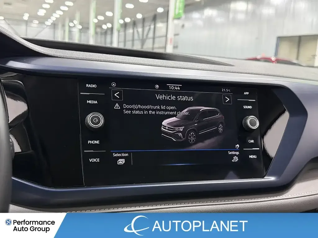 Volkswagen Taos снимка Volkswagen Taos