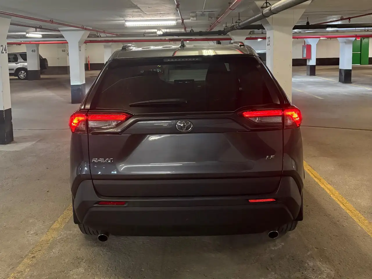 Toyota RAV 4 снимка Toyota RAV 4