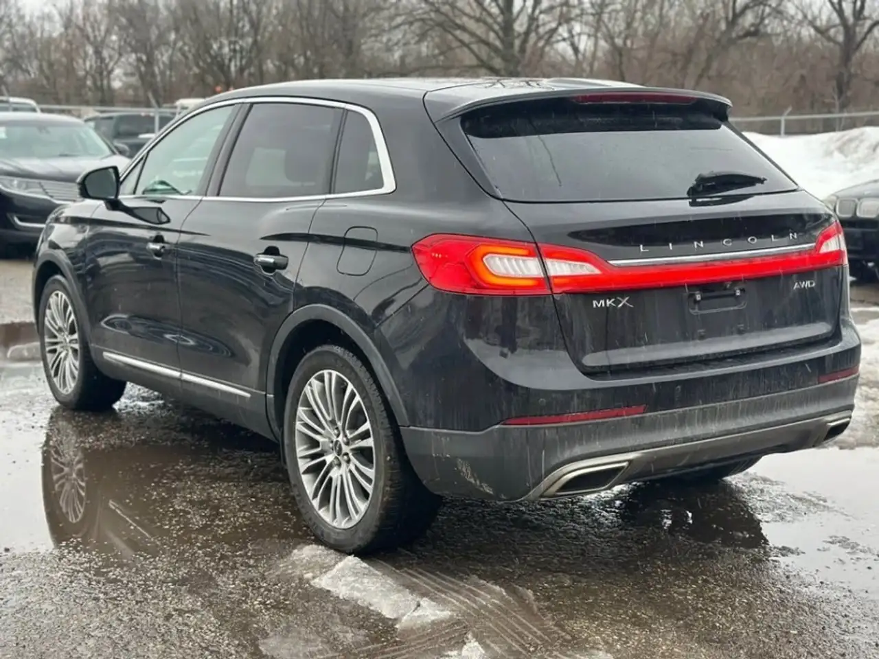 Lincoln MKX photo Lincoln MKX