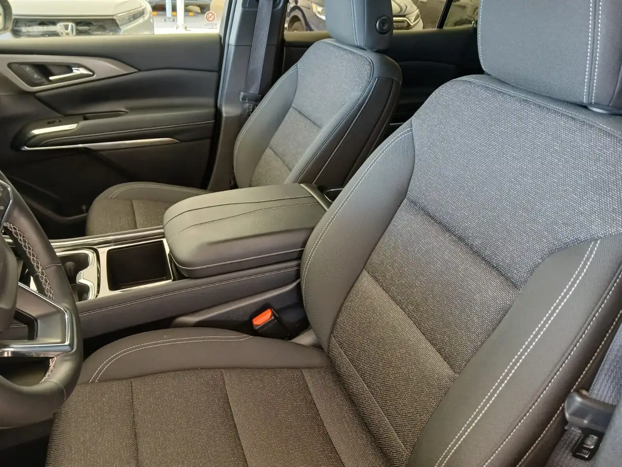 Chevrolet Traverse снимка Chevrolet Traverse