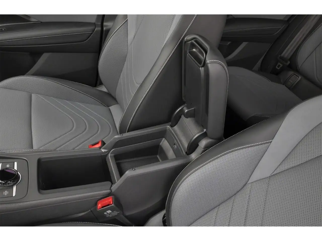 Volkswagen Tiguan photo Volkswagen Tiguan