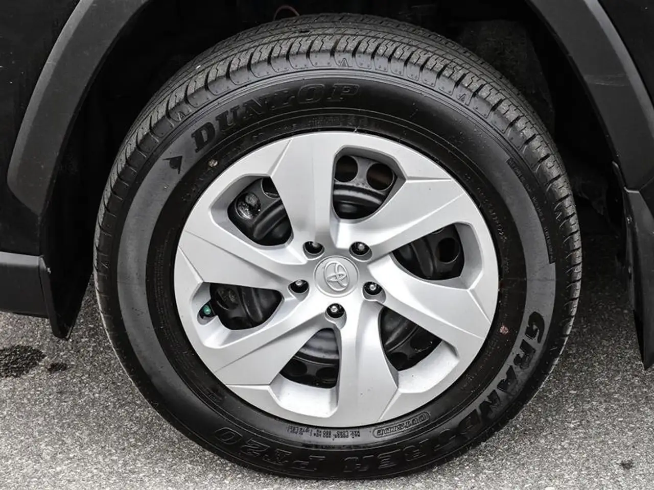 Toyota RAV 4 photo Toyota RAV 4