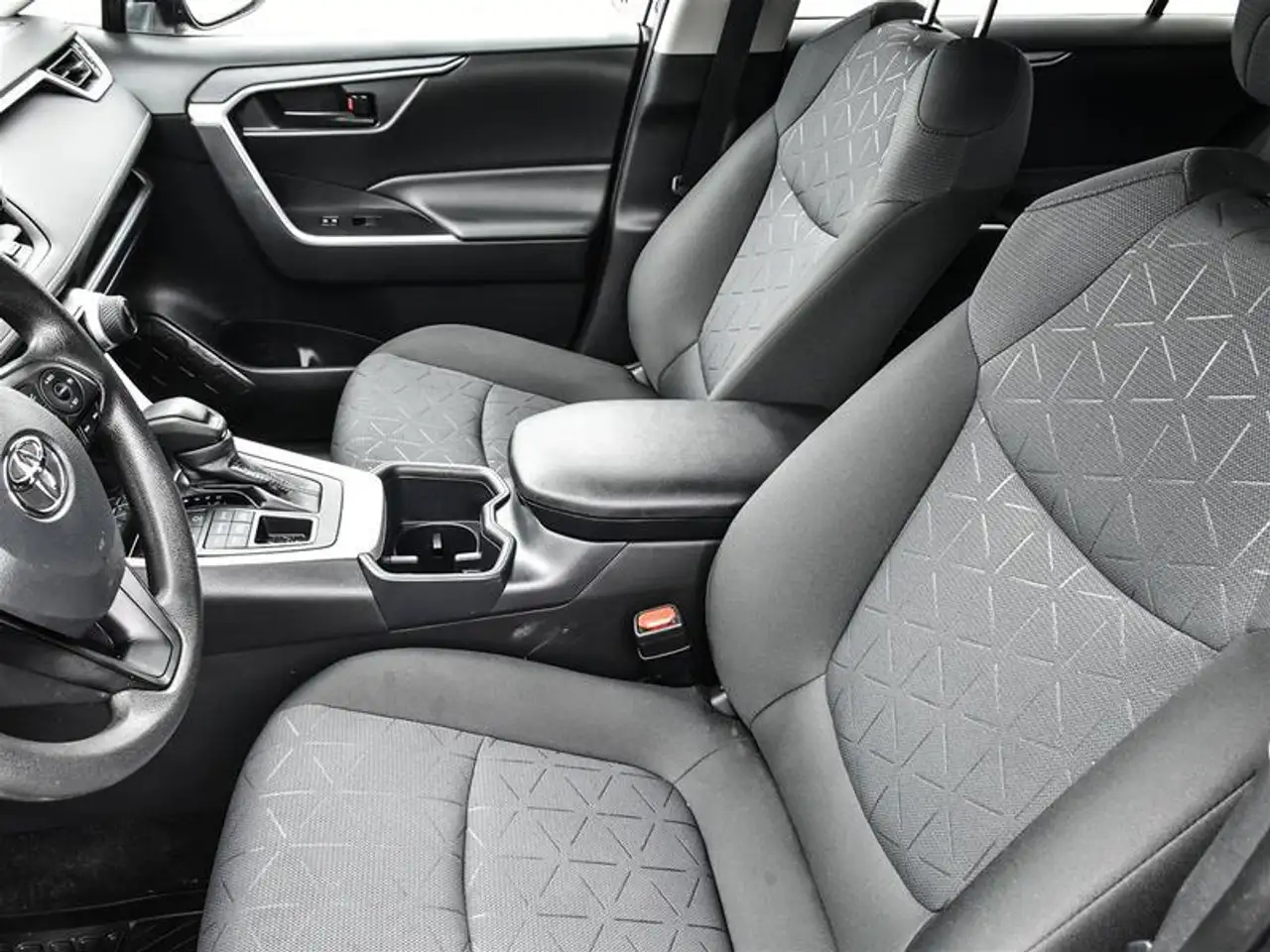 Toyota RAV 4 photo Toyota RAV 4