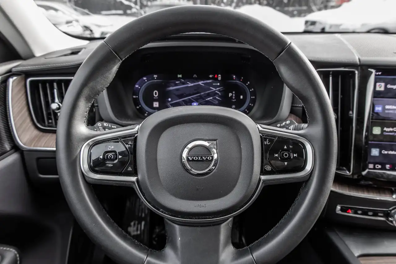 Volvo XC60 снимка Volvo XC60