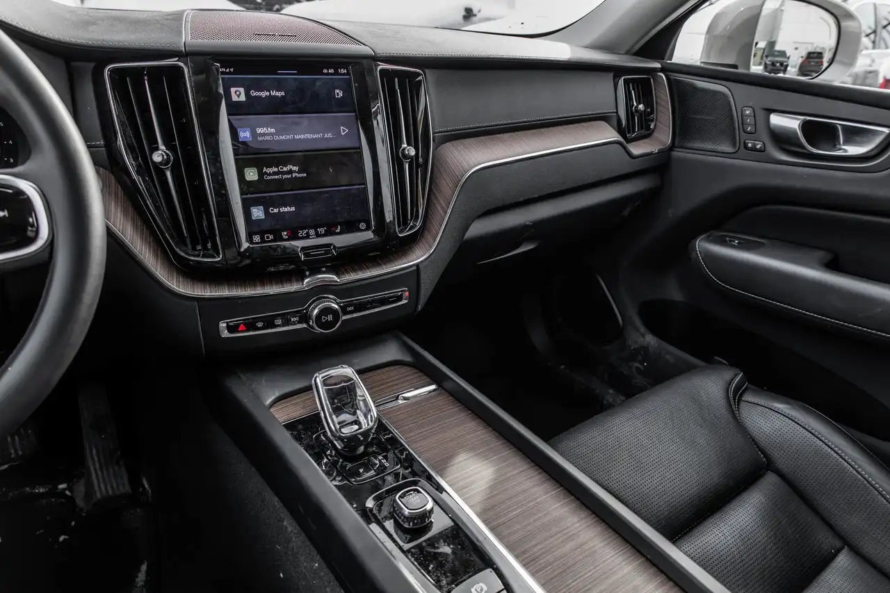 Volvo XC60 снимка Volvo XC60