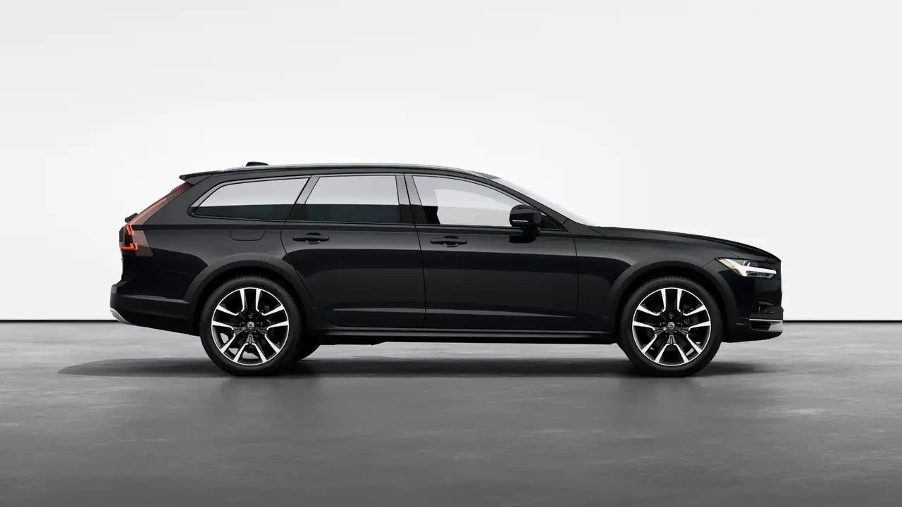Volvo V90 Cross Country снимка Volvo V90 Cross Country