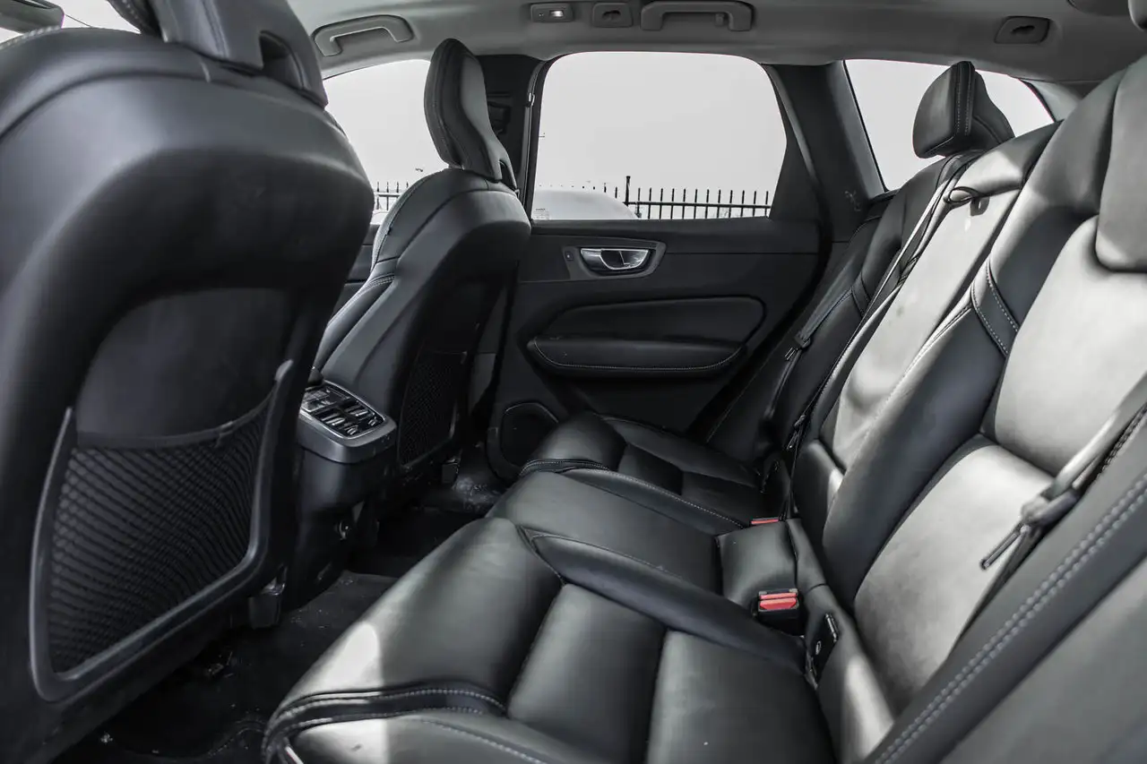 Volvo XC60 снимка Volvo XC60