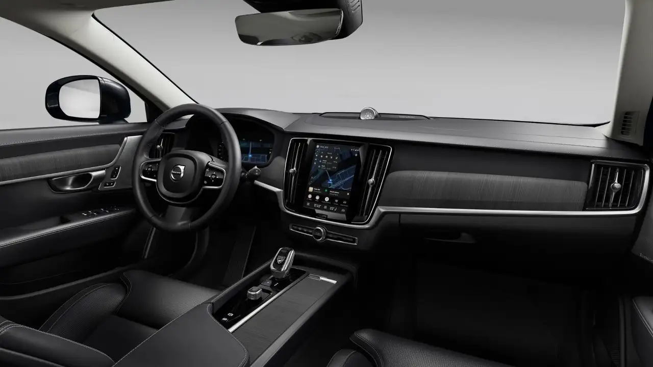 Volvo V90 Cross Country снимка Volvo V90 Cross Country